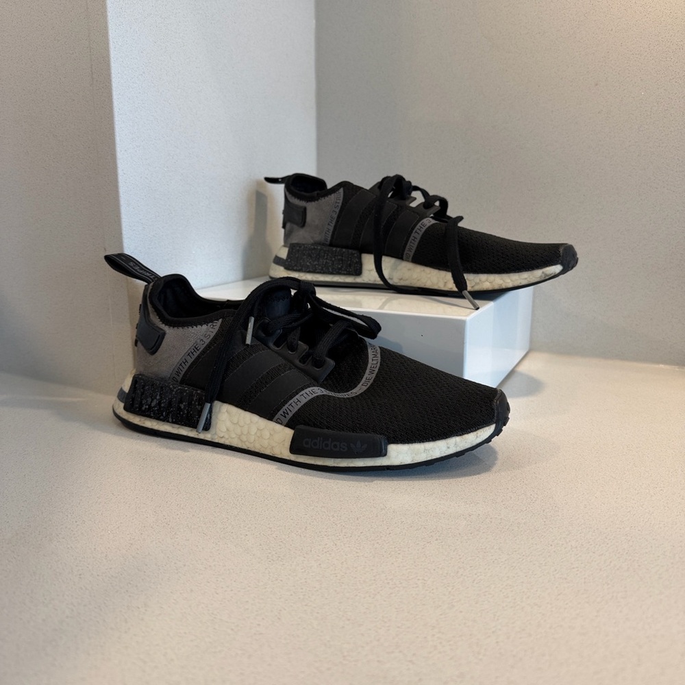 adidas NMD R Speckle Pack Black 8.5